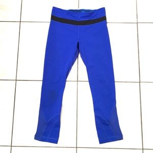 Lululemon Woman’s Blue Ankle Leggins